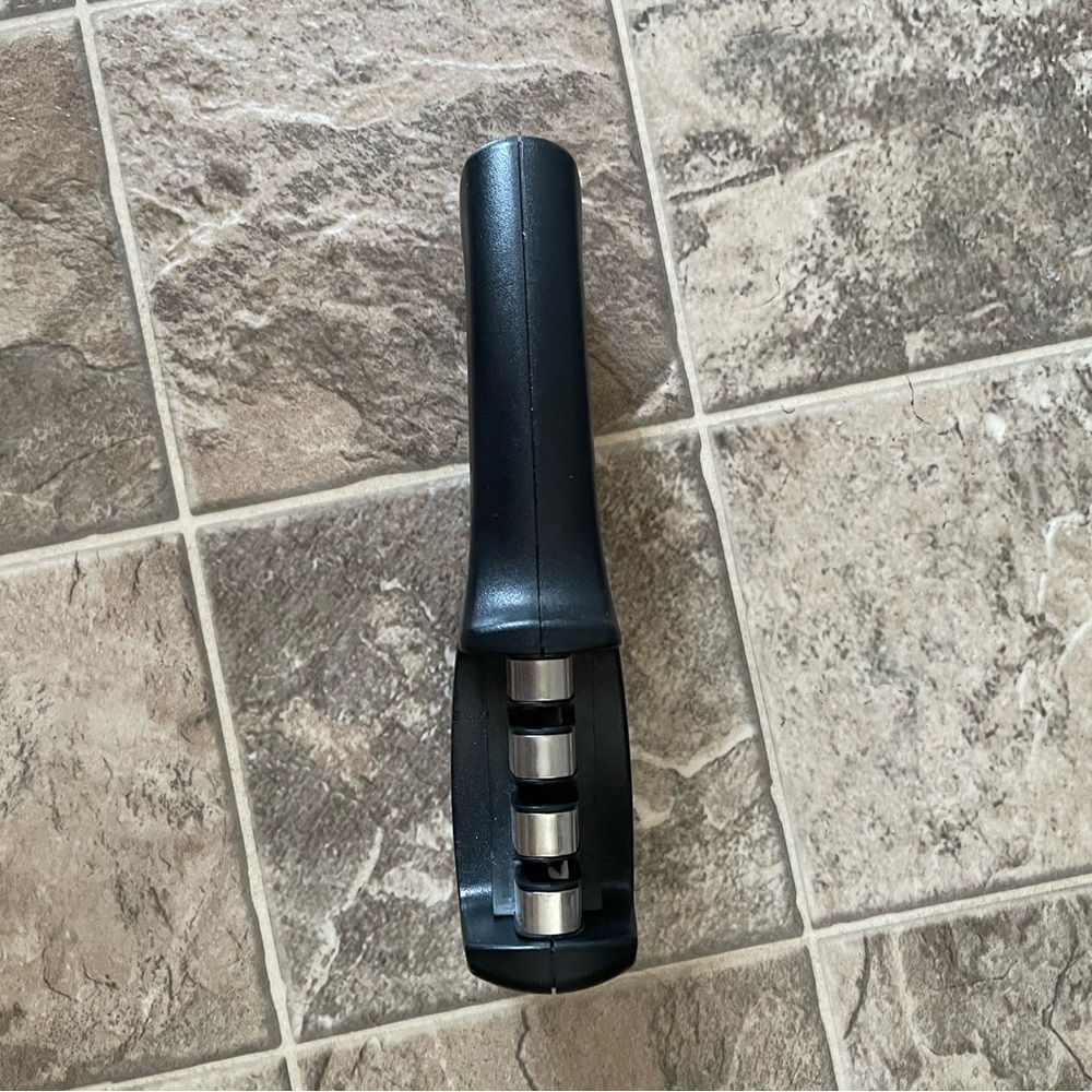 Black Knife Sharpener